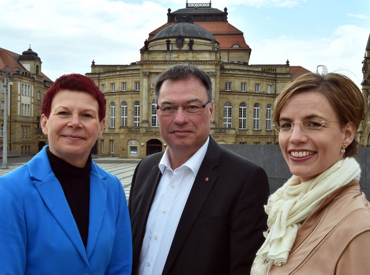 Dr. Ina Meinelt, Bernd Reinshagen, Prof. Dr. Angelika C. Bullinger-Hoffmann