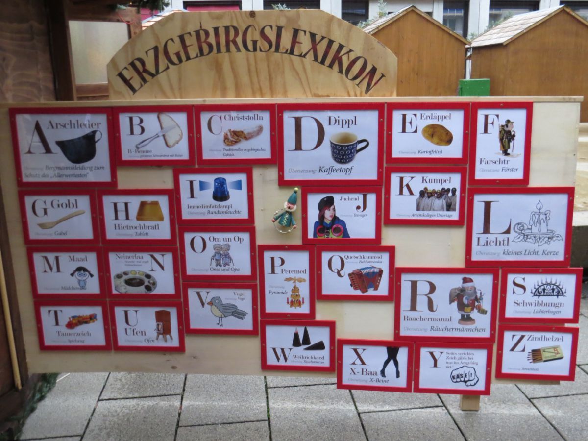 Übersetzungshilfe für Heilingobndlied –  Erzgebirgslexikon, Chemnitzer Weihnachtsmarkt (Rosenhof)